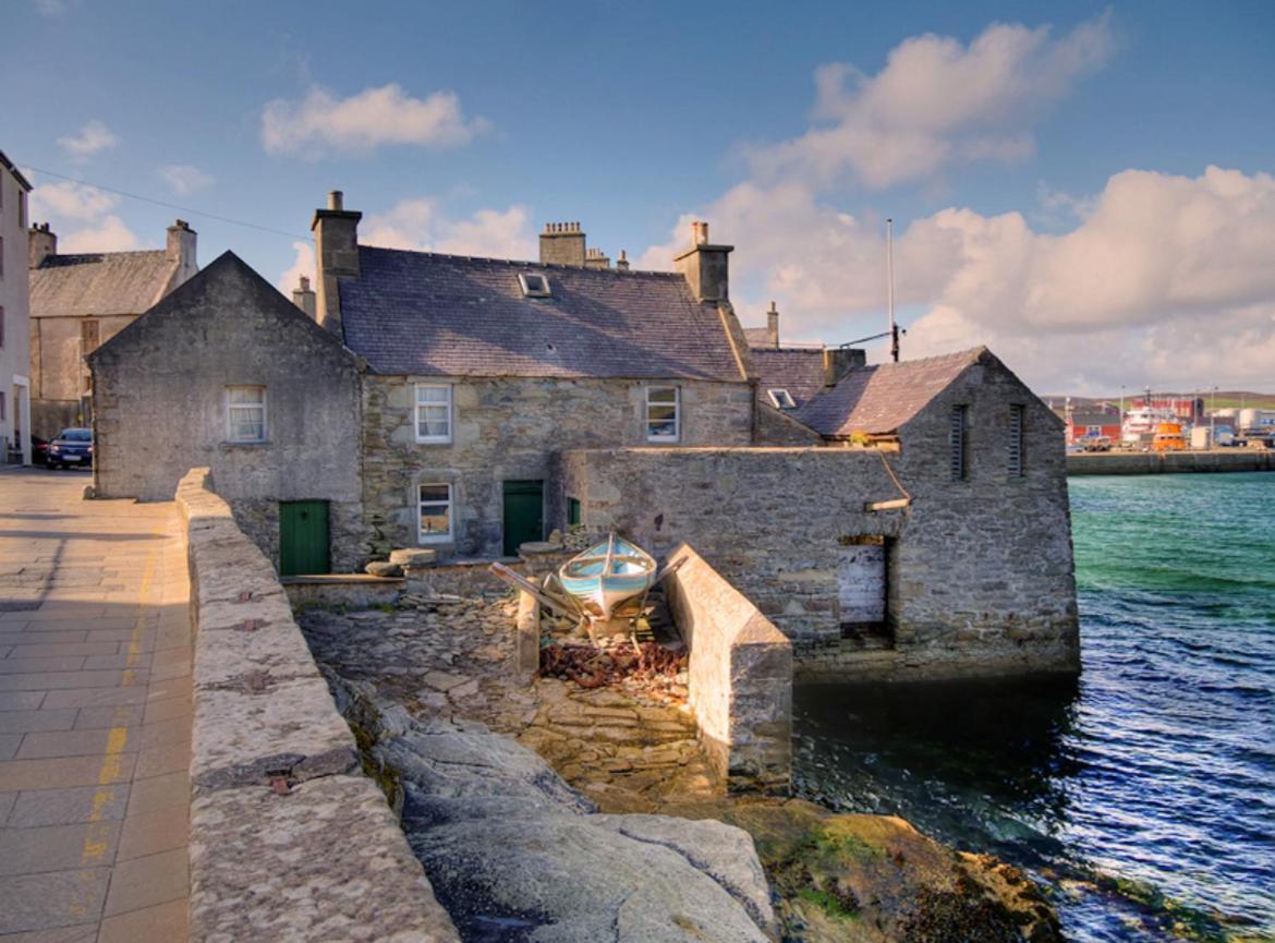 Cosy Cottage In Kveldrso Gardens Lerwick Exterior photo